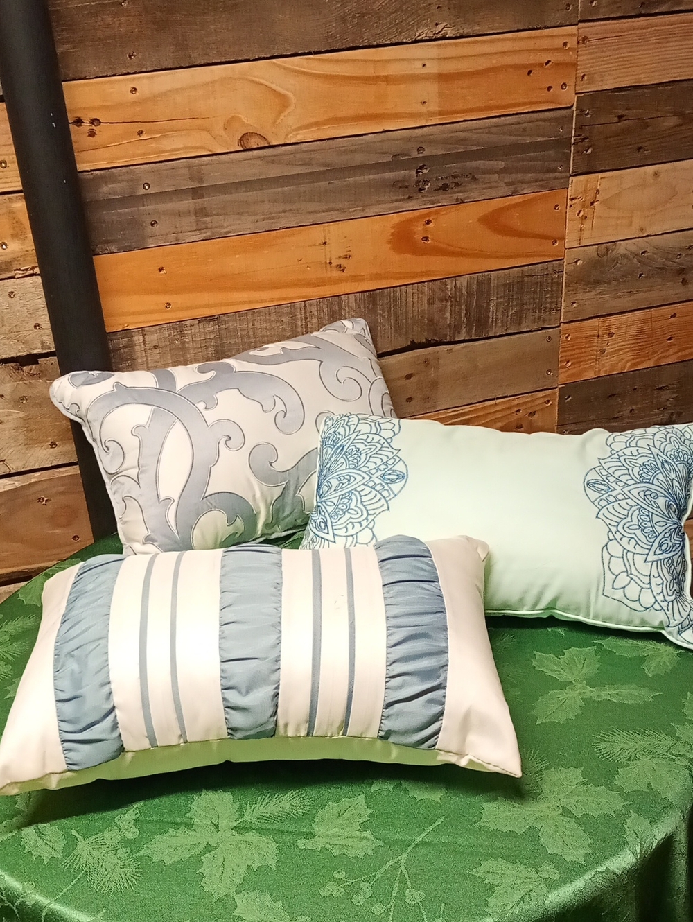 Elegant Blue & Cream Decorative 3 Pillow  Set - Home Bedding